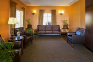 grandview post acute lobby with leather couches